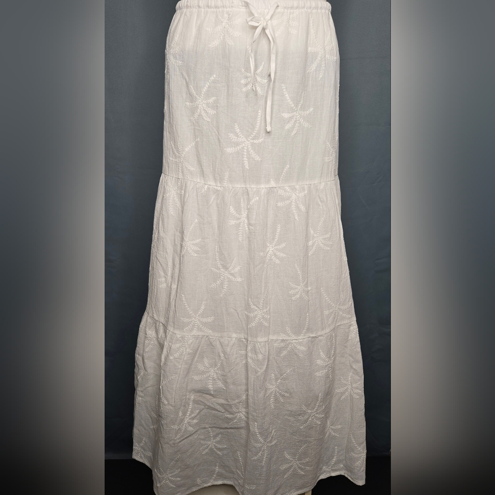 Shade & Shore White Embroidered Tiered Maxi Skirt Coastal Beachy NWT‎ Size L